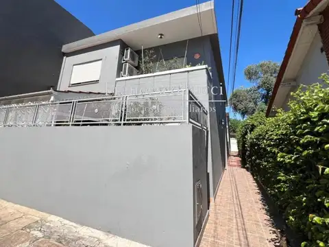 PH en venta 4 ambientes Castelar Sur