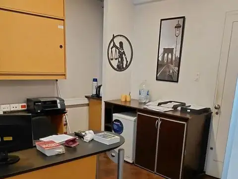 Oficina en Alquiler en Once, $ 400.000