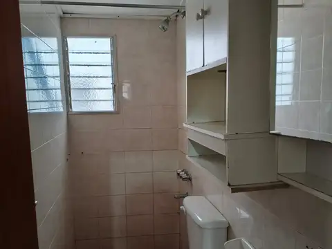 Depto Tipo Casa en Alquiler en El Palomar, $ 620.000