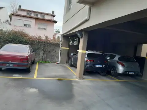 Cochera en Venta Descubierta