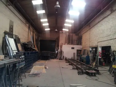 Galpon en Venta en Villa Martelli, USD 390.000