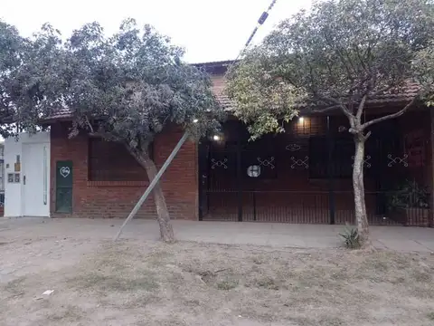 Pico e/ Traful y Alpatacal