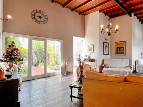 Casa en Venta de 4 dormitorios