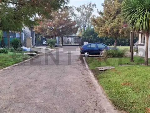 VENTA DE LOTE EN PILAR