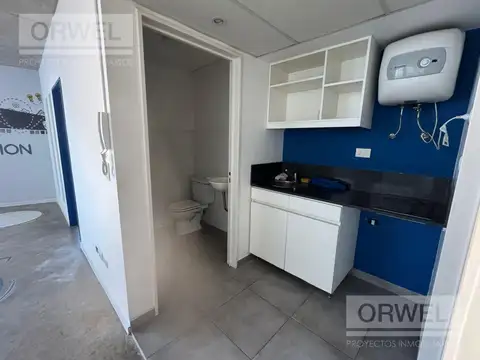 Oficina Monoambiente con 2 baños