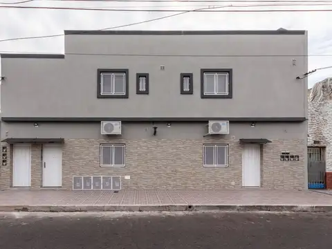 Depto Tipo Casa en Venta de 2 ambientes