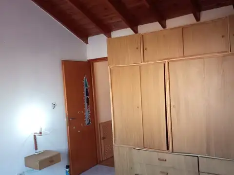 Gabriela Mistral 1000