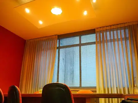 Oficina en Venta 62 años