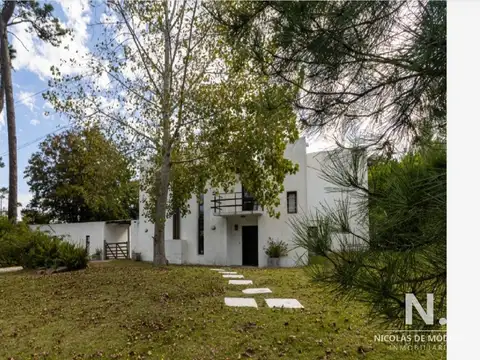 Casa de 3 dormitorios en pinares con parrillero