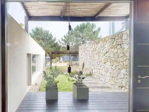 Casa en Venta en Barrio Cerrado Costa Esmeralda, USD 580.000