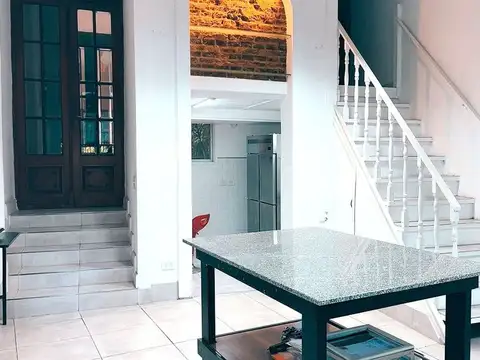 LOCAL EN ALQUILER  EN BARRACAS