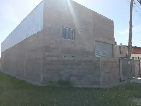 Galpon en Alquiler en Ricardo Rojas, $ 3.000.000