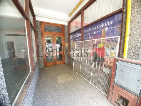 Departamento 2 amb. - CÉNTRICO - Todos los servicios conectados!