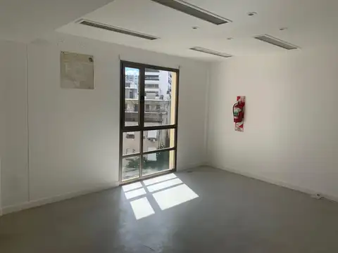 Oficina en Venta en Retiro, USD 525.000