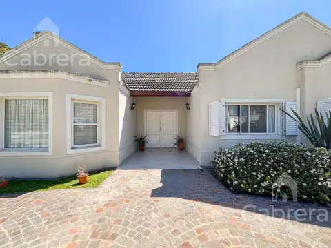 Casa en Venta en Haras Del Sur, USD 180.000