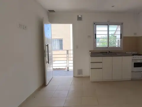 Departamento en Alquiler en El Talar, $ 600.000