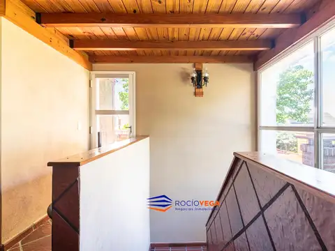 Casa a la venta en country Banco Provincia