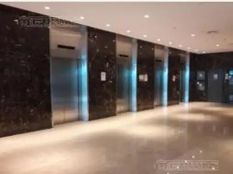 Oficina en Alquiler con 25 cocheras