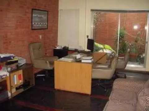 Adolfo Alsina 1500 (y V. Cevallos)