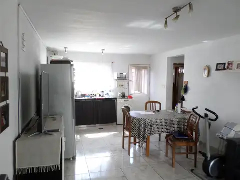   BAJÓ DE PRECIO   IDEAL 3 FAMILIAS - 3 UNIDADES EN BLOCK DE 2, 3 Y 4 AMBIENTES