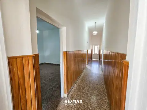 Casa en Venta en San Nicolas De Los Arroyos, USD 78.000