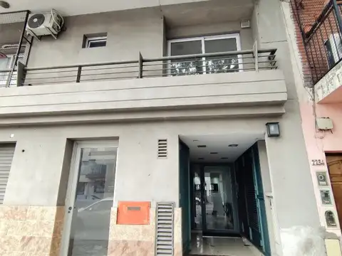 Departamento en Alquiler en Villa Pueyrredon, $ 650.000