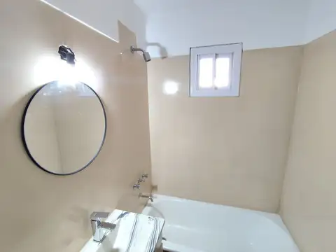 Departamento en Alquiler en Villa Santa Rita, $ 650.000