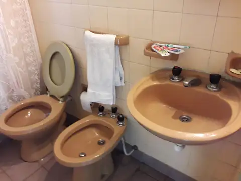 Departamento 4 ambientes con 1 baño