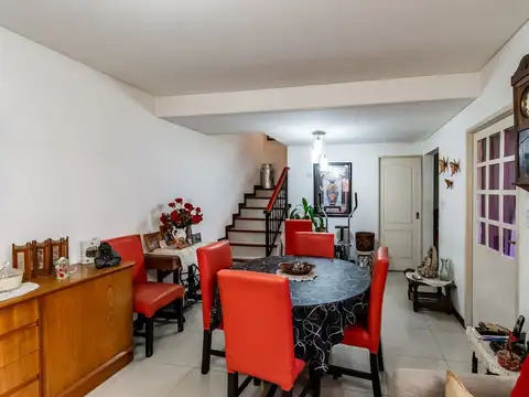 Depto Tipo Casa en Venta de 2 dormitorios