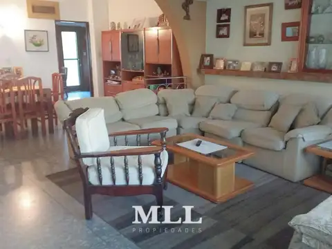 Casa en Venta en Flores, USD 350.000