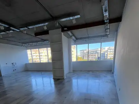 Oficina en Alquiler en Puerta Norte II, Nordelta 100