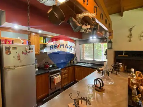 CASA EN VENTA LA PLATA