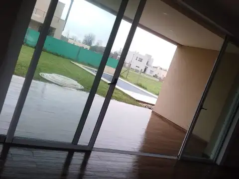 Casa en Venta en Haras San Pablo, USD 205.000