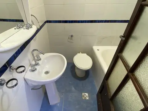 Depto Tipo Casa en Alquiler al Este