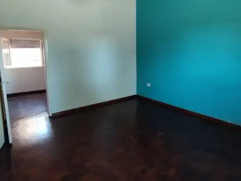 Depto Tipo Casa en Venta 53 años