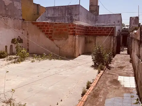 Terreno en Venta 8  mts Frente