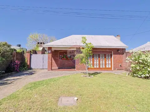 Dr Enrique Pouey 900