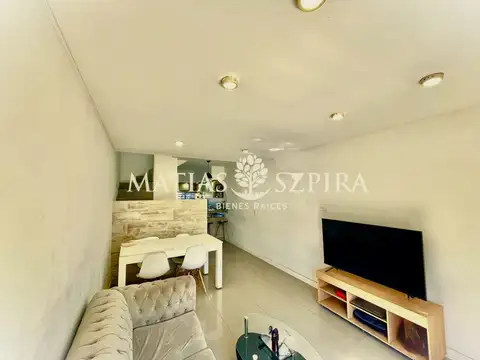 OPORTUNIDA DUPLEX 3 AMBIENTES CON JARDIN Y COCHERA .CASTELAR