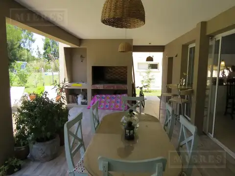 Alquiler de verano en San Francisco, Villanueva