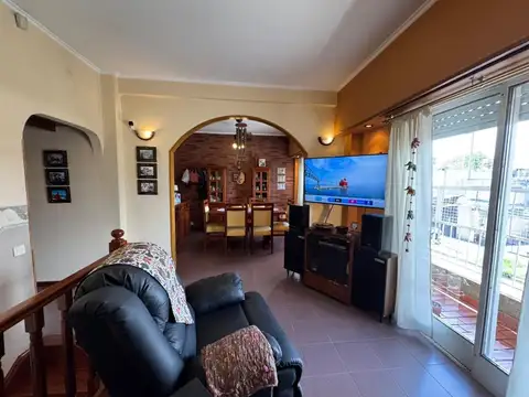Venta Excelente PH 4 Ambientes Lanus  112mTS