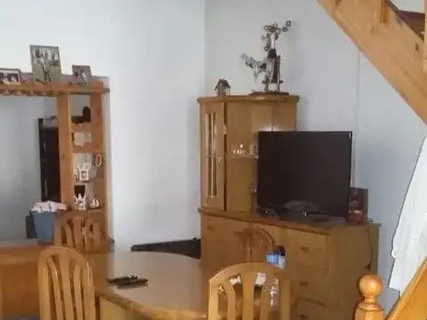 Oportunidad Venta Casa 7 amb garage 2 autos excelente zona