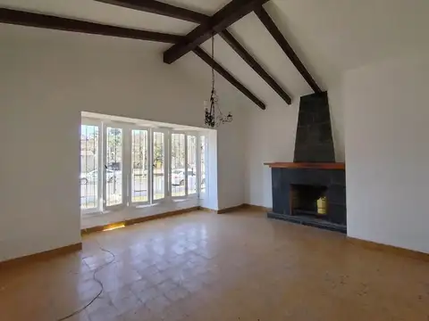 Casa en Venta al Este