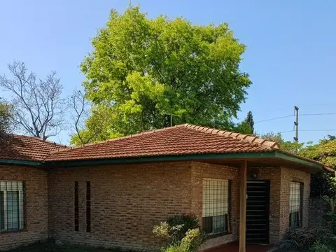 Casa en Ezpeleta Oeste