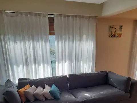 Departamento en Venta de 4 dormitorios