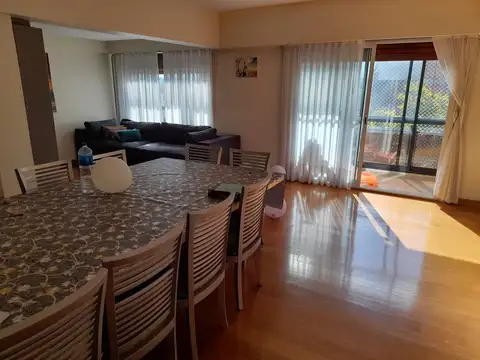 Departamento en Venta de 5 ambientes