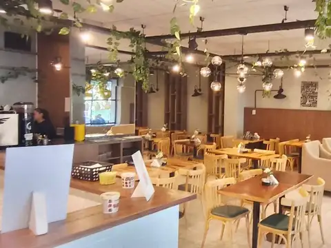 VENTA DE FONDO COMERCIO CAFETERIA Y HELADERIA