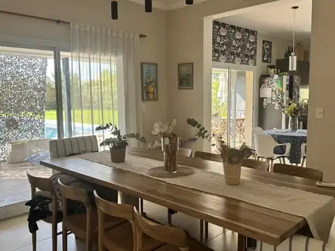 Casa en Alquiler en Villanueva, USD 1.800