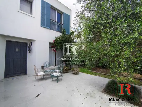 Barrio Lagos del Norte 3400