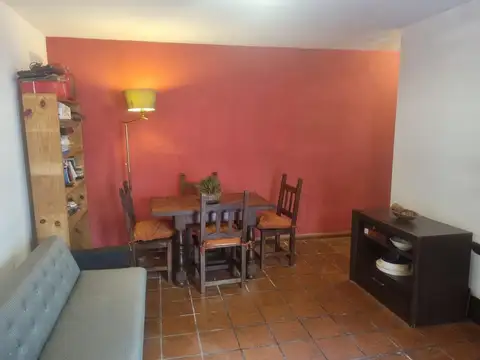 Depto Tipo Casa en Venta 25 años