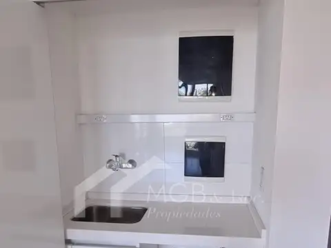 Departamento en Venta en Vicente Lopez Vias / Maipu, USD 595.000